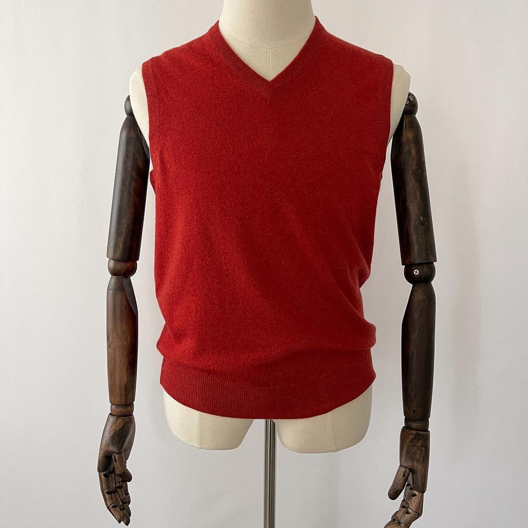 FERU - FERU Cashmere Vest - AVVIIVVA.COM