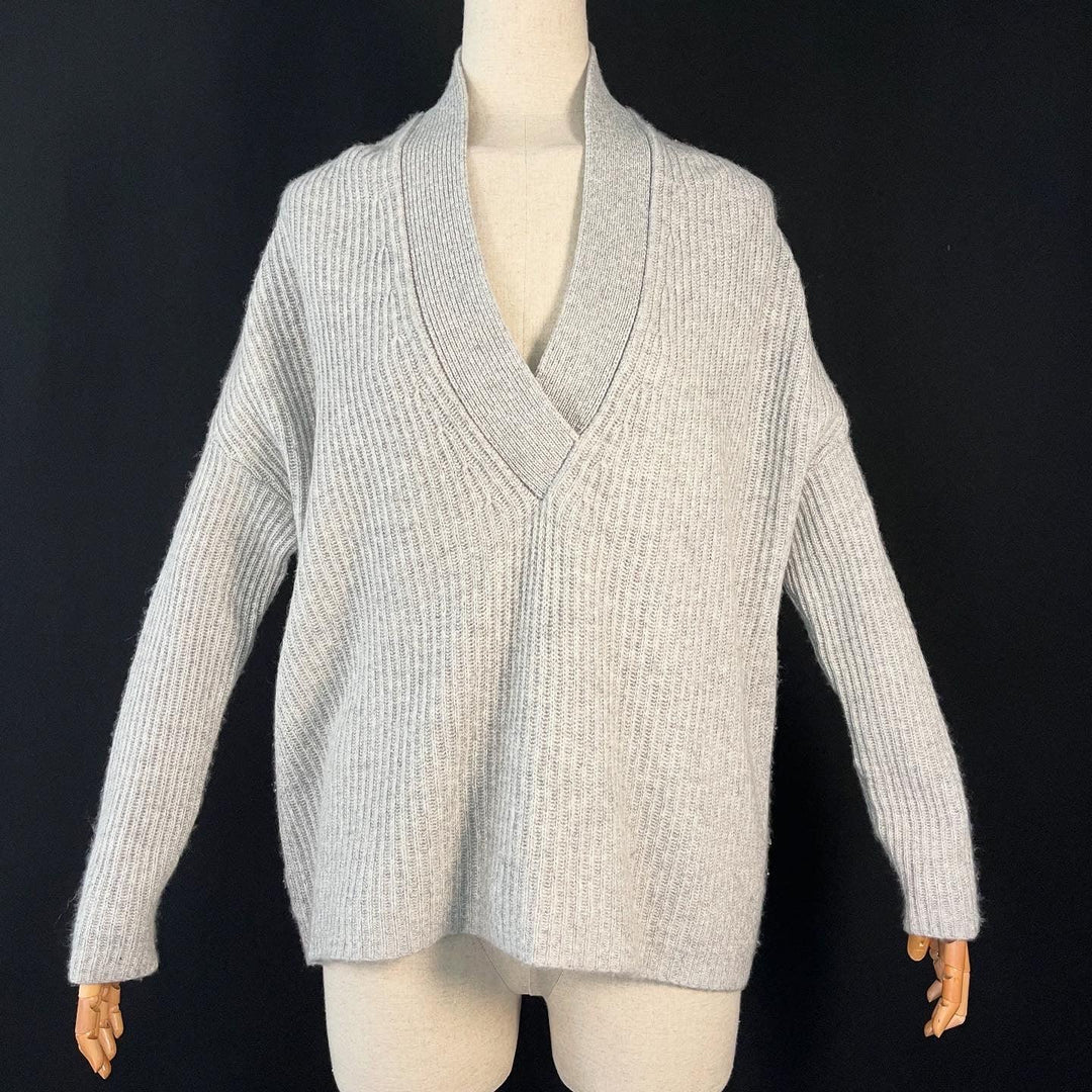 FTC - FTC Cashmere Sweater - AVVIIVVA.COM