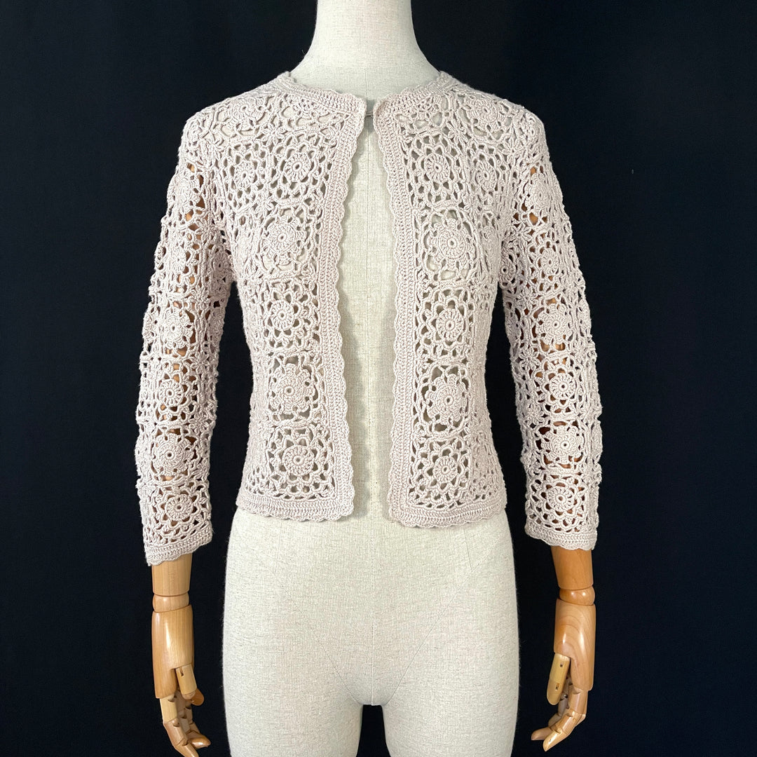 HEMISPHERE - HEMISPHERE Crochet Cardigan - AVVIIVVA.COM