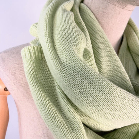IRIS V ARMIN - IRIS V ARMIN Cashmere Scarf - AVVIIVVA.COM