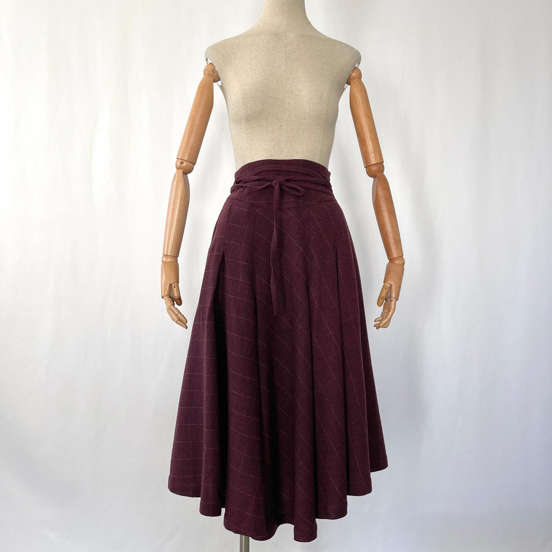 LILITH PARIS - LILITH PARIS Skirt - AVVIIVVA.COM