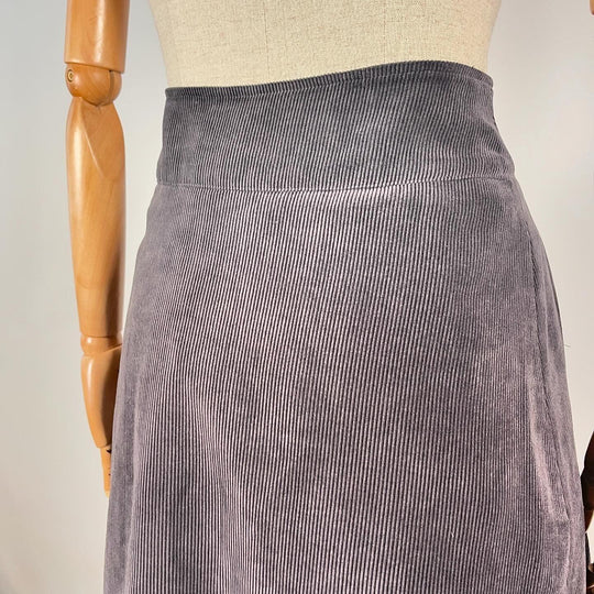 LILITH - LILITH Velvet Skirt - AVVIIVVA.COM