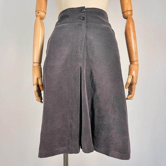 LILITH - LILITH Velvet Skirt - AVVIIVVA.COM