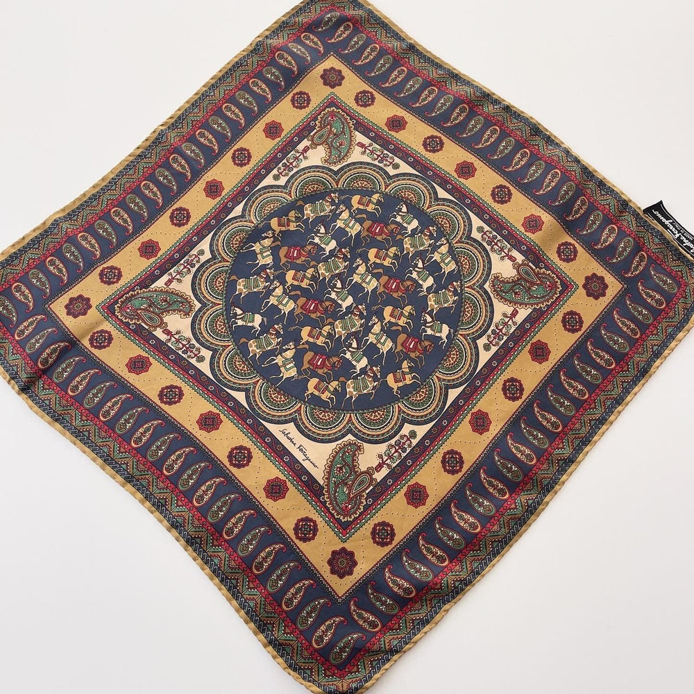 SALVATORE FERRAGAMO - SALVATORE FERRAGAMO Vintage Scarf - AVVIIVVA.COM