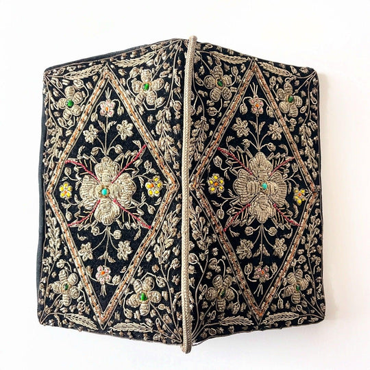 VINTAGE - VINTAGE Unique Hand Made Handbag - AVVIIVVA.COM