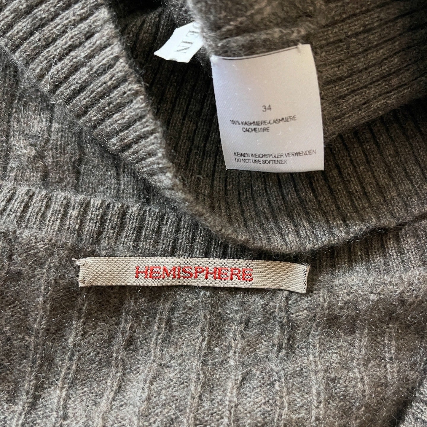 HEMISPHERE Cashmere Sweater