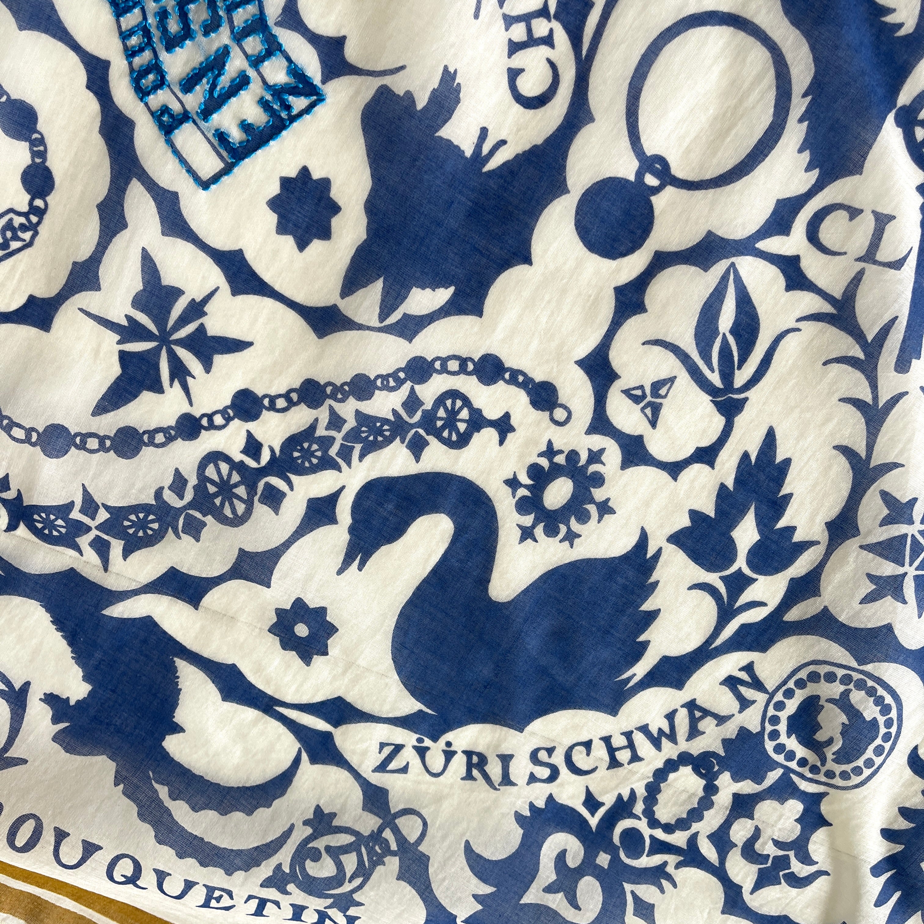 EN SOIE Zurich Cotton Scarf