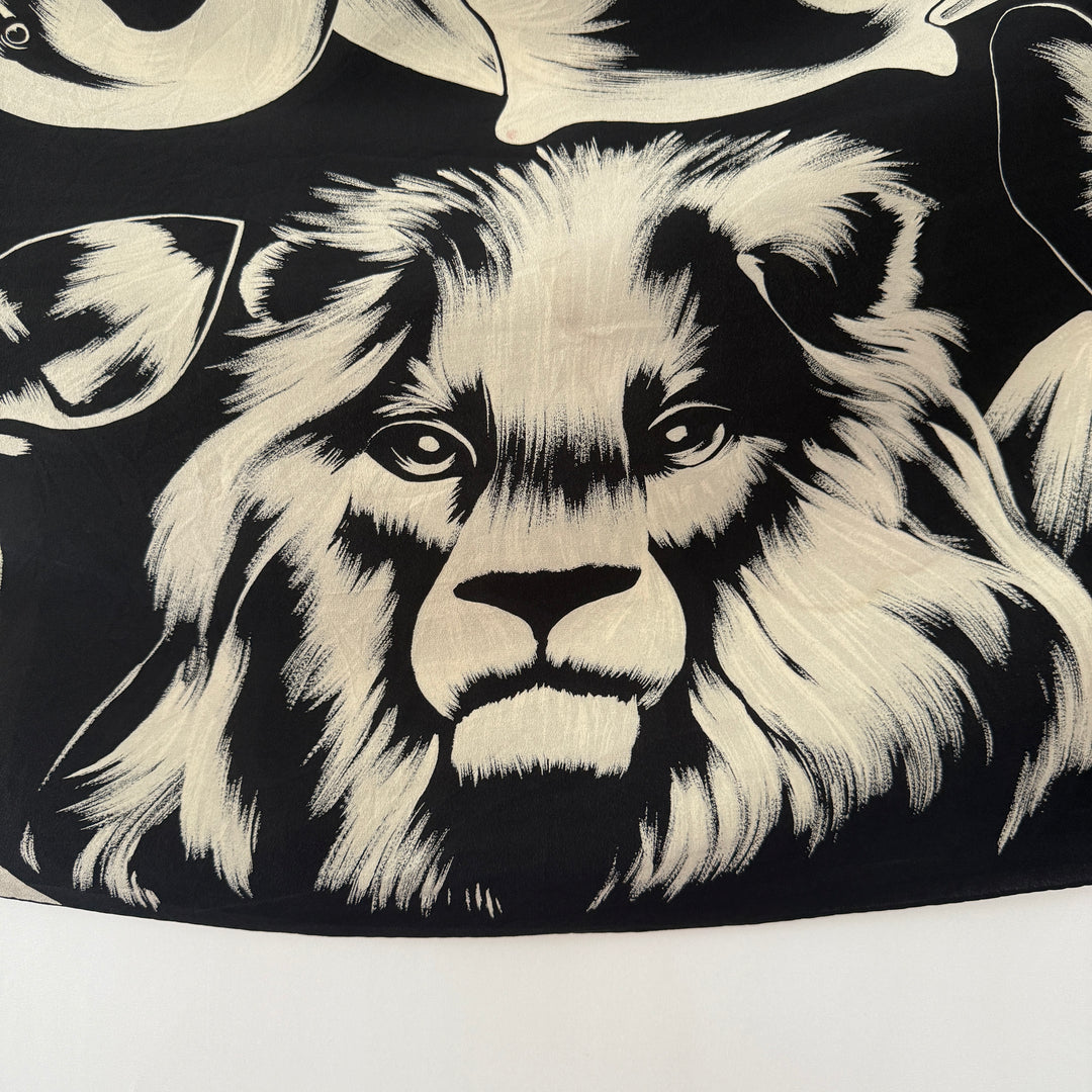 FABRIC FRONTLINE Silk Scarf