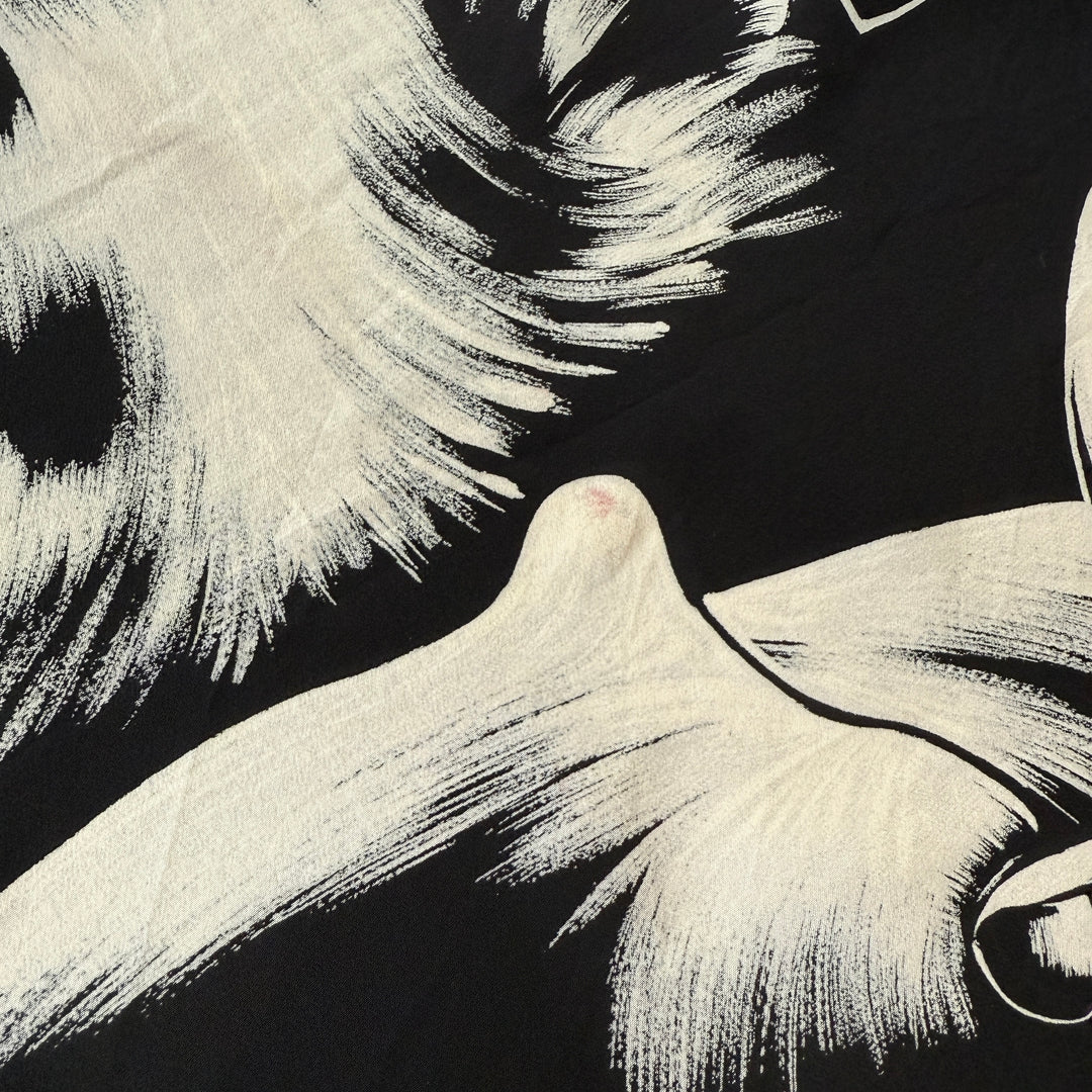 FABRIC FRONTLINE Silk Scarf
