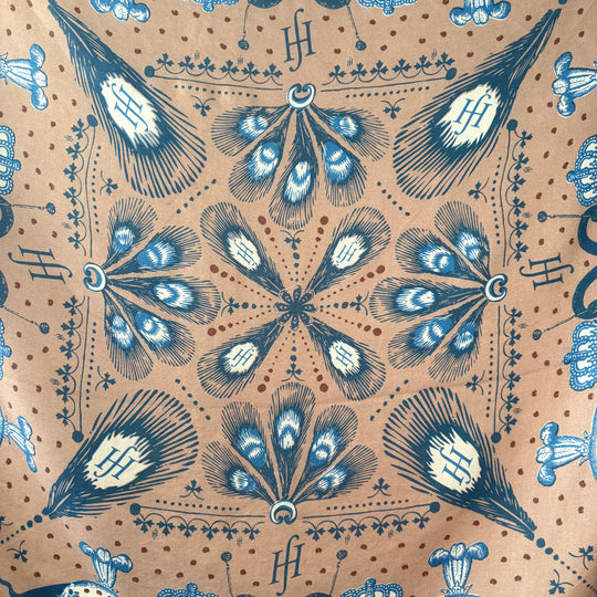 FRIENDLY HUNTING New Cashmere Scarf