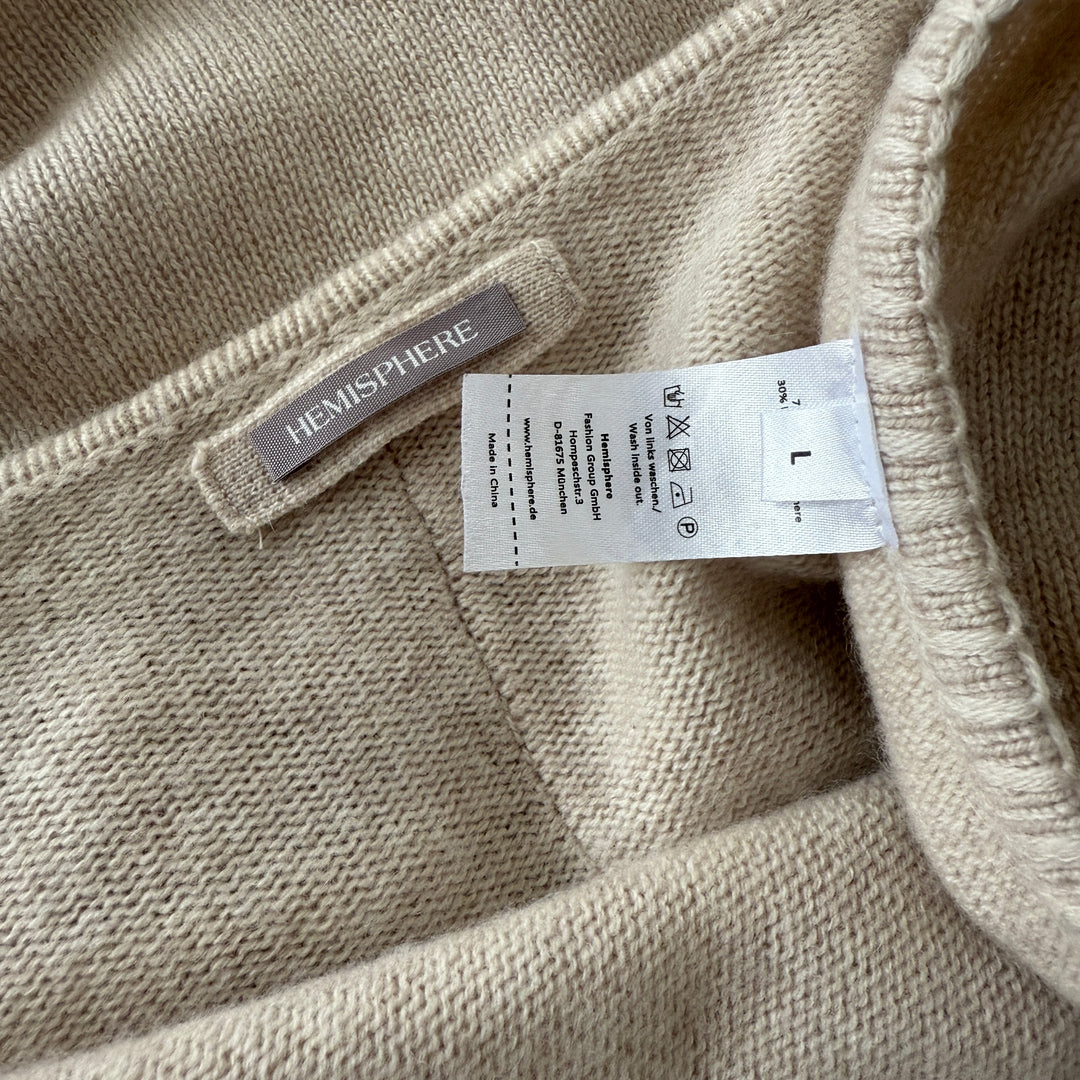 HEMISPHERE Poncho/Cardigan