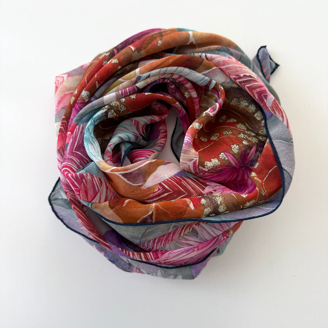 FABRIC FRONTLINE New Silk Scarf