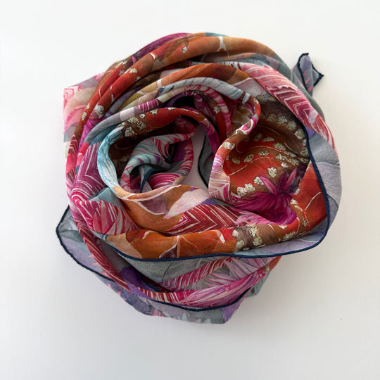 FABRIC FRONTLINE New Silk Scarf