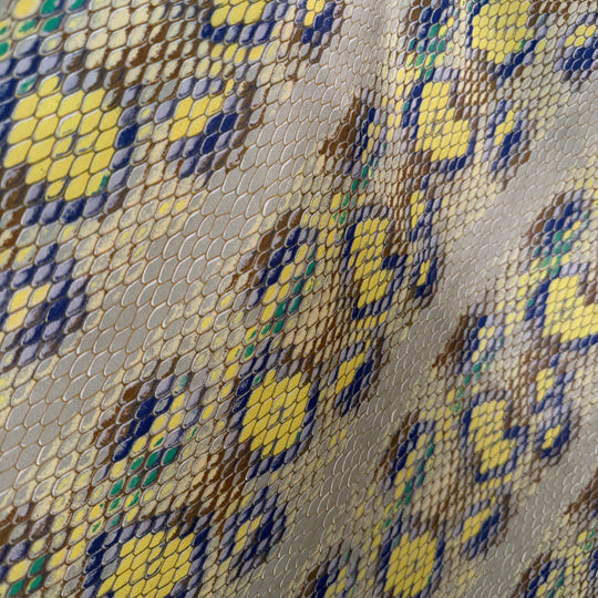 FABRIC FRONTLINE New Silk Scarf