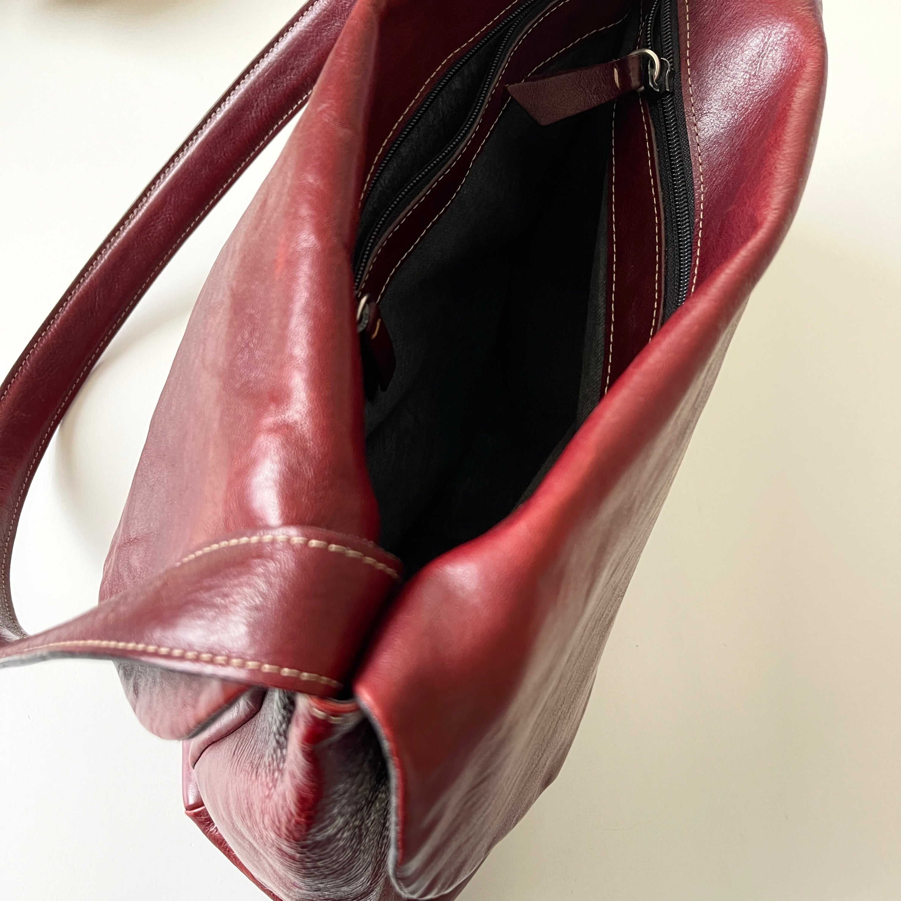 KARA VAN PETROL Leather Bag