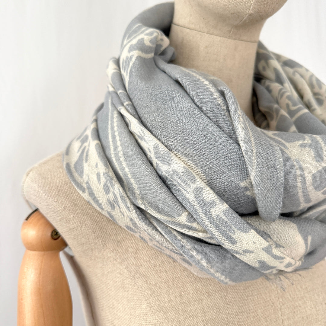 HEMISPHERE New Cashmere/Silk Scarf