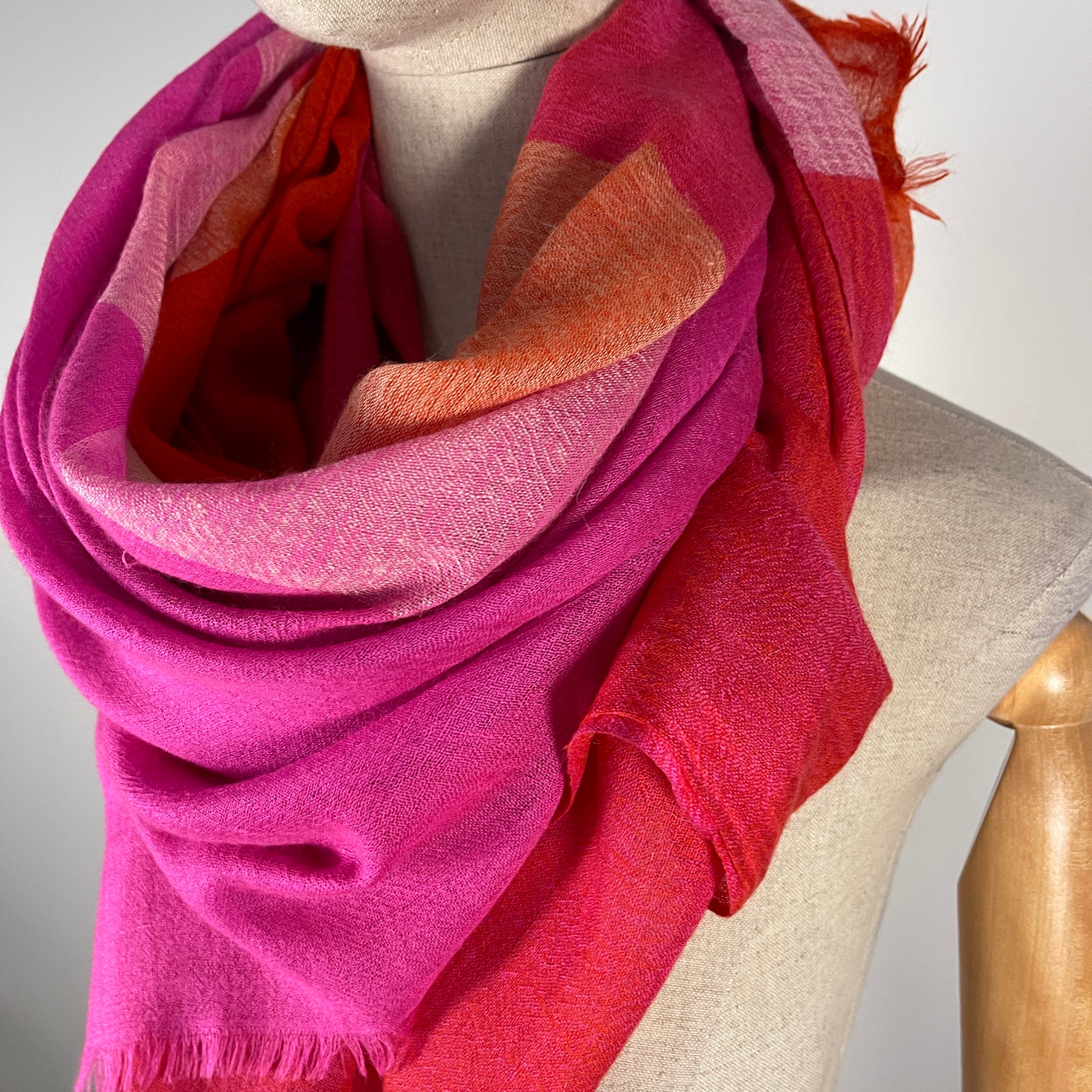 8 EDEN AVENUE Cashmere Scarf