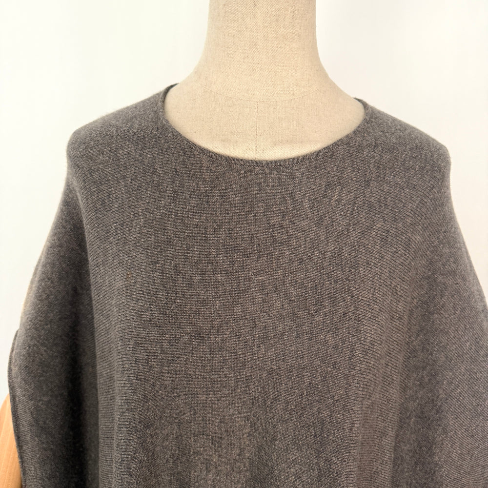 PRINCESS GOES HOLLYWOOD Cashmere/Wool Cape