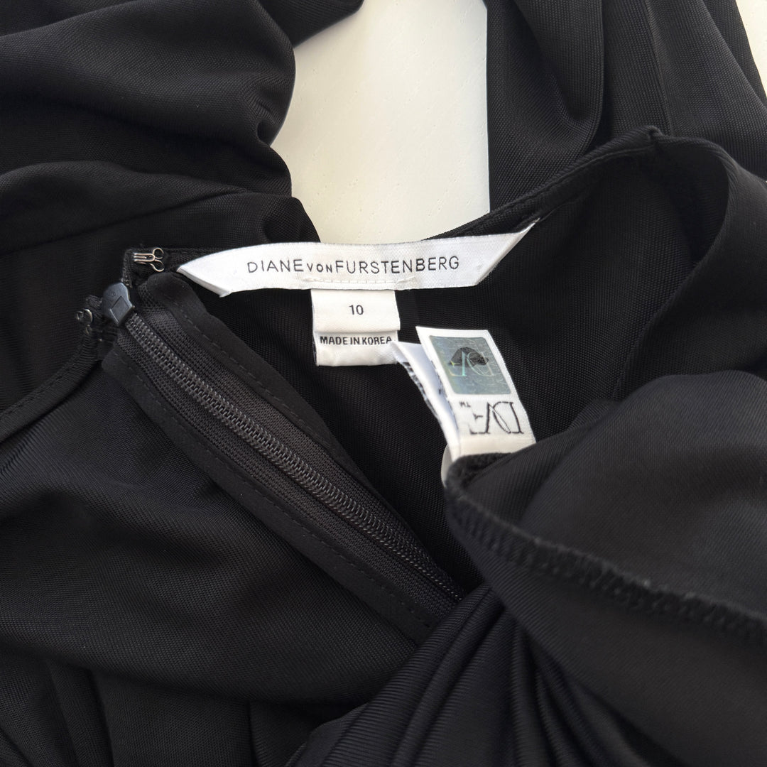 DIANE VON FURSTENBERG Black Dress
