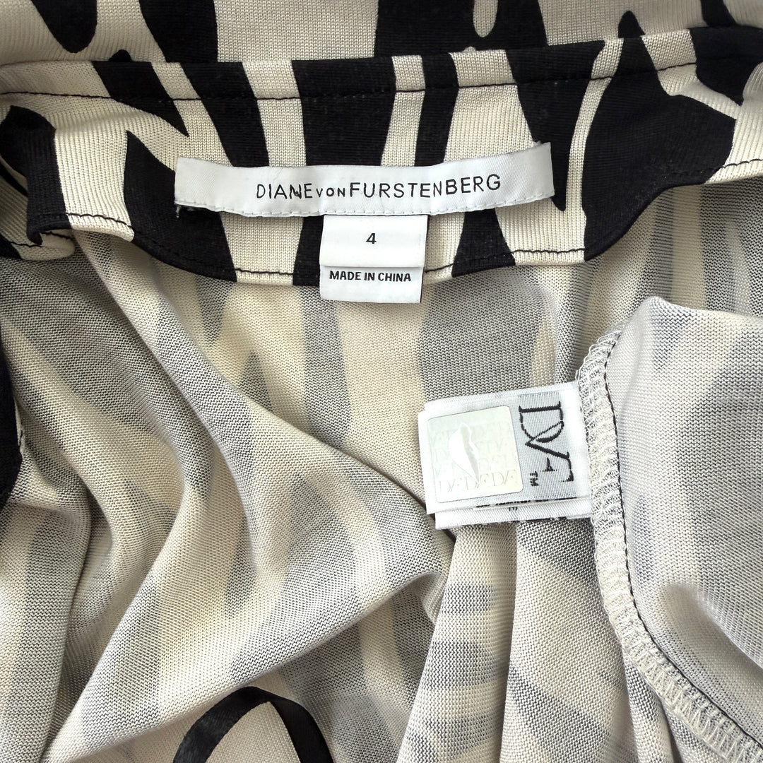 DIANE VON FURSTENBERG Silk Dress