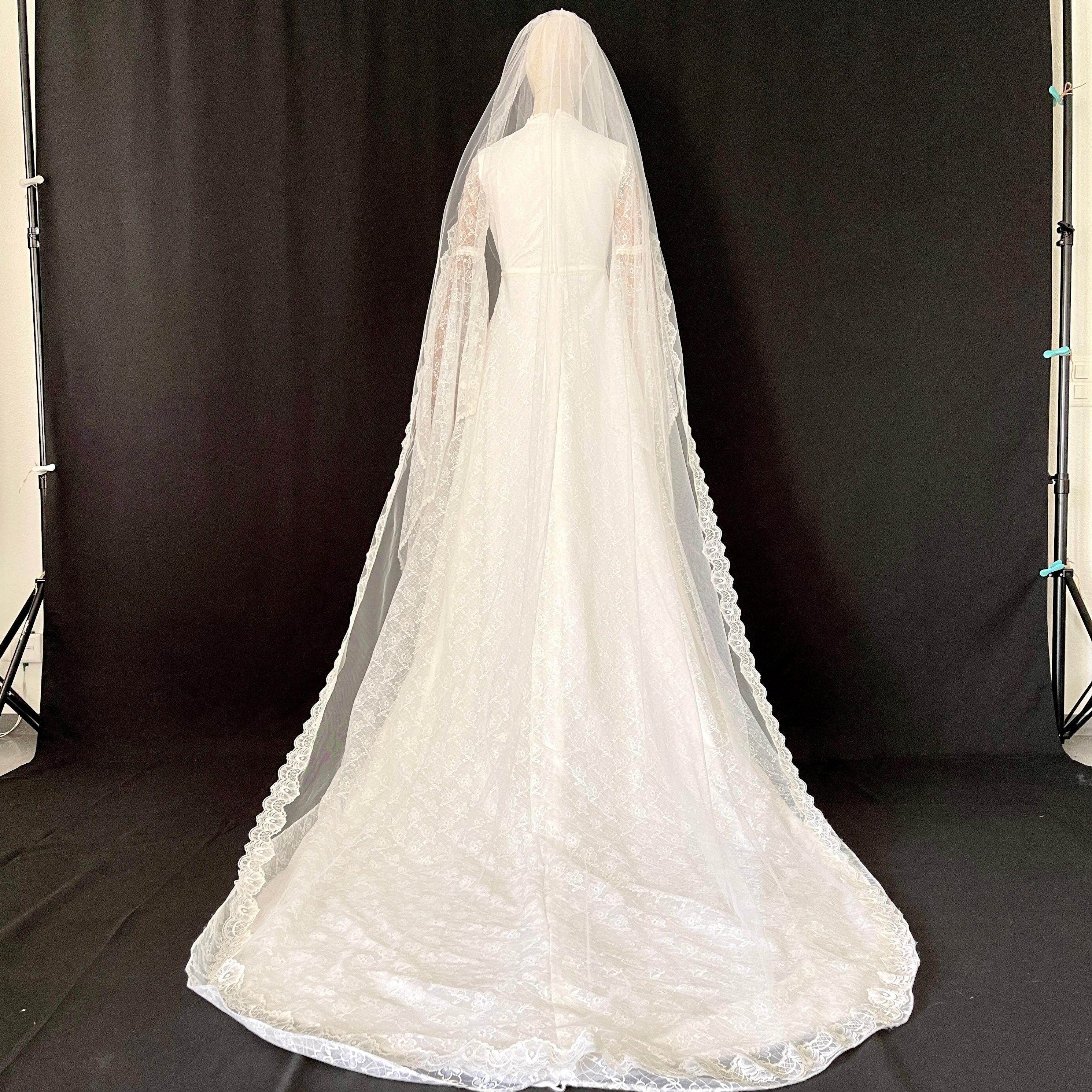 BRITISH Vintage Wedding Dress and Veil