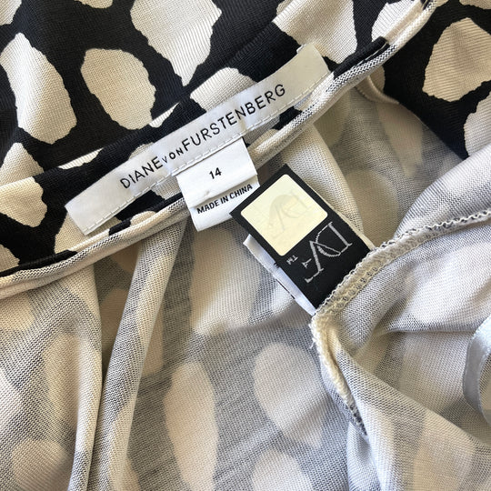 DIANE von FURSTENBERG Silk Dress