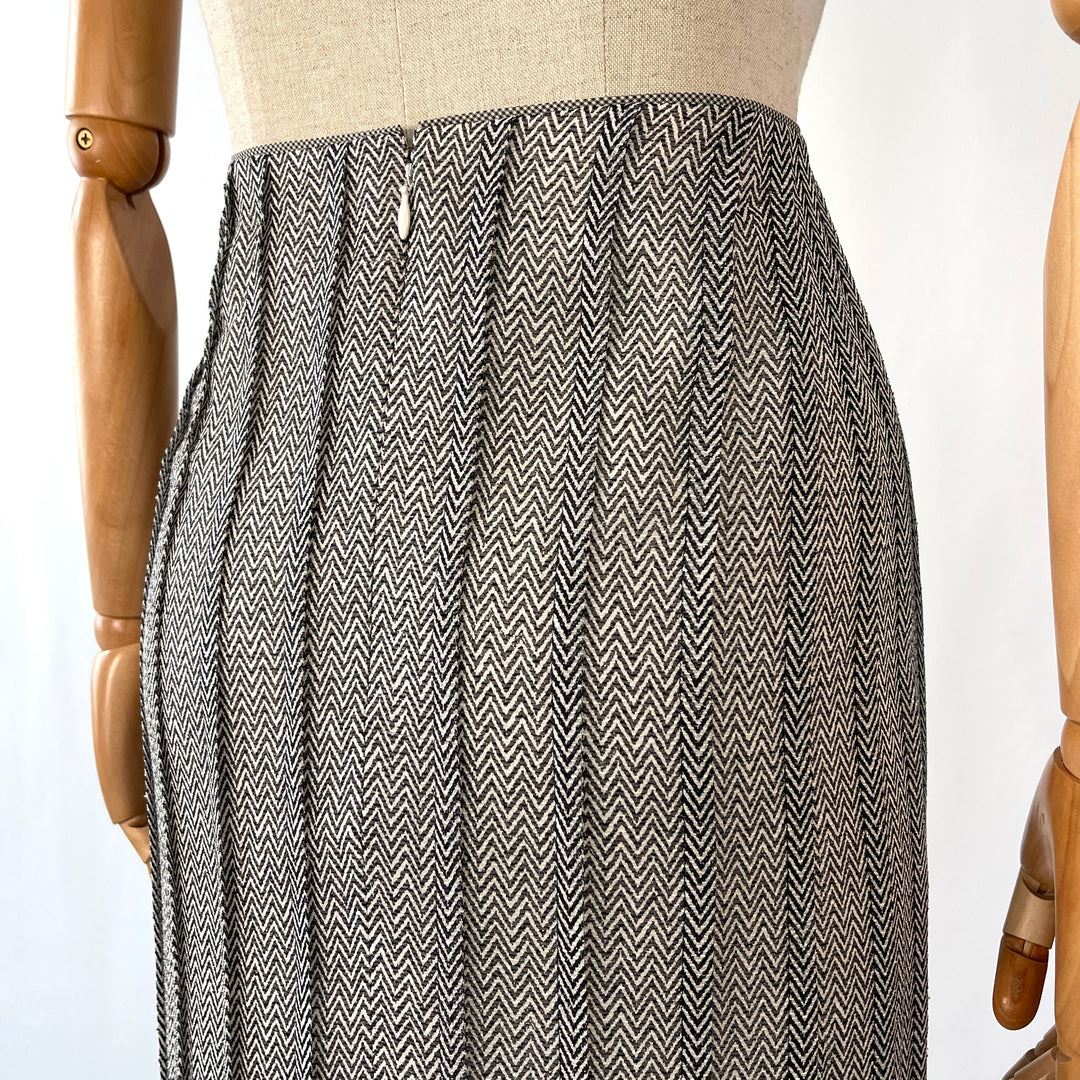 AKRIS Silk Skirt