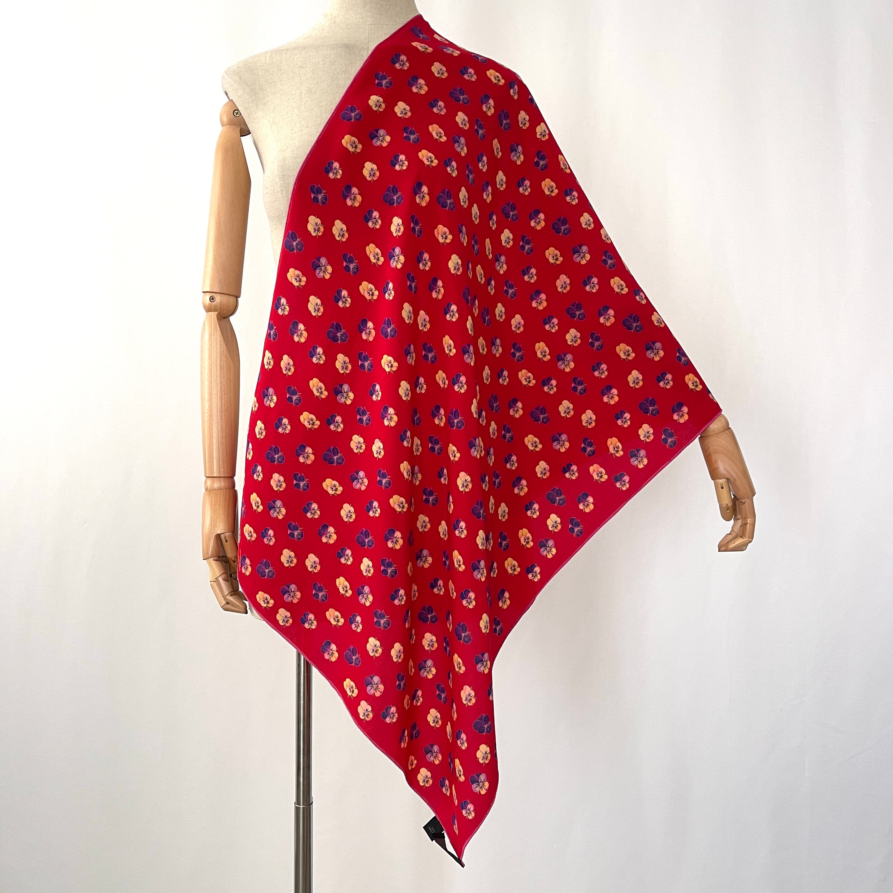 FABRIC FRONTLINE Silk Scarf