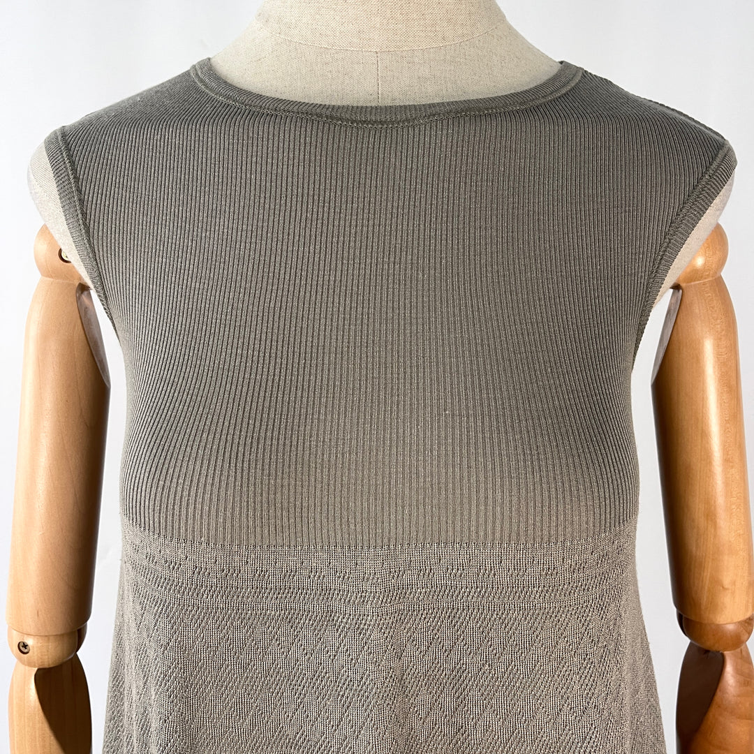 HIGH Everyday Couture Top High Use