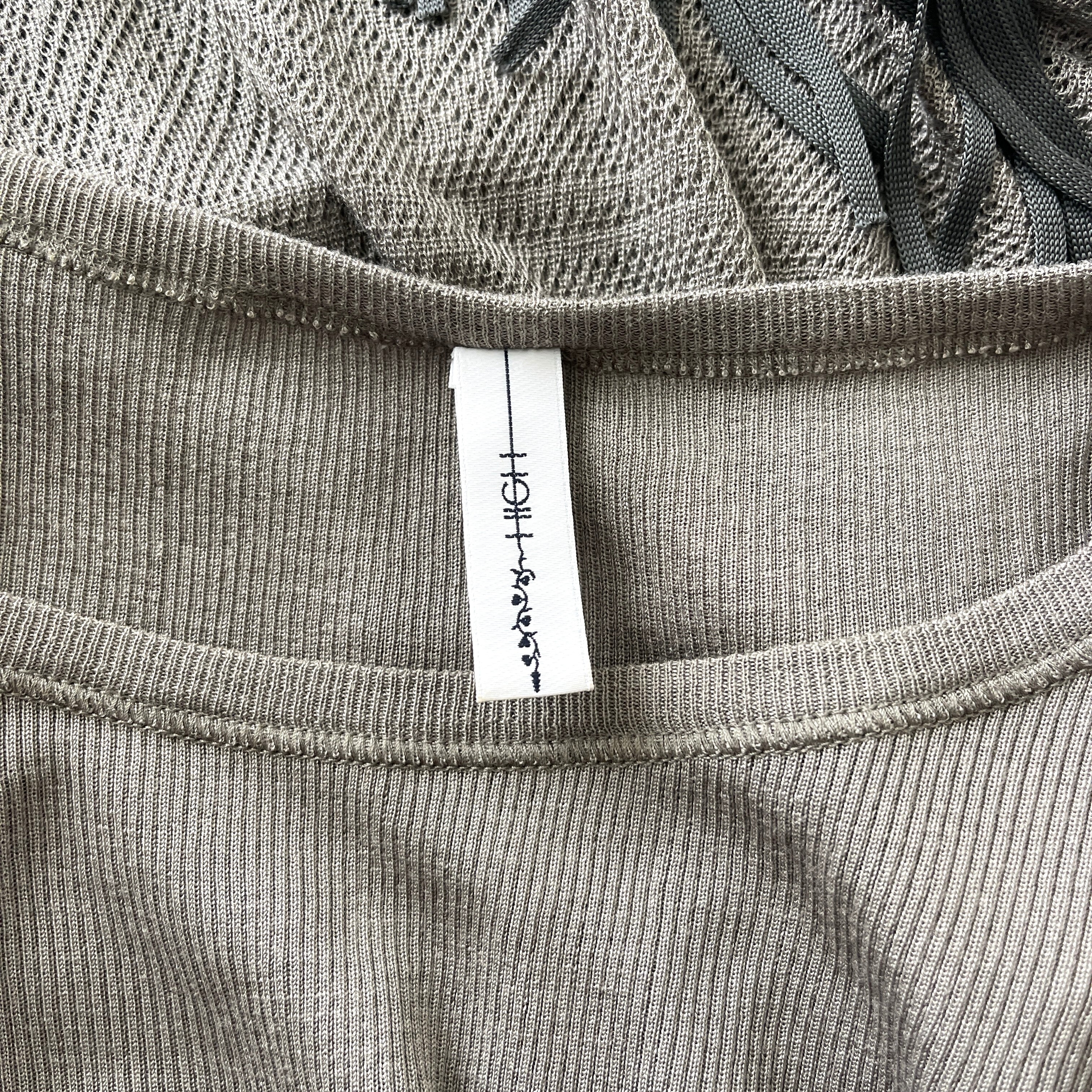 HIGH Everyday Couture Top High Use