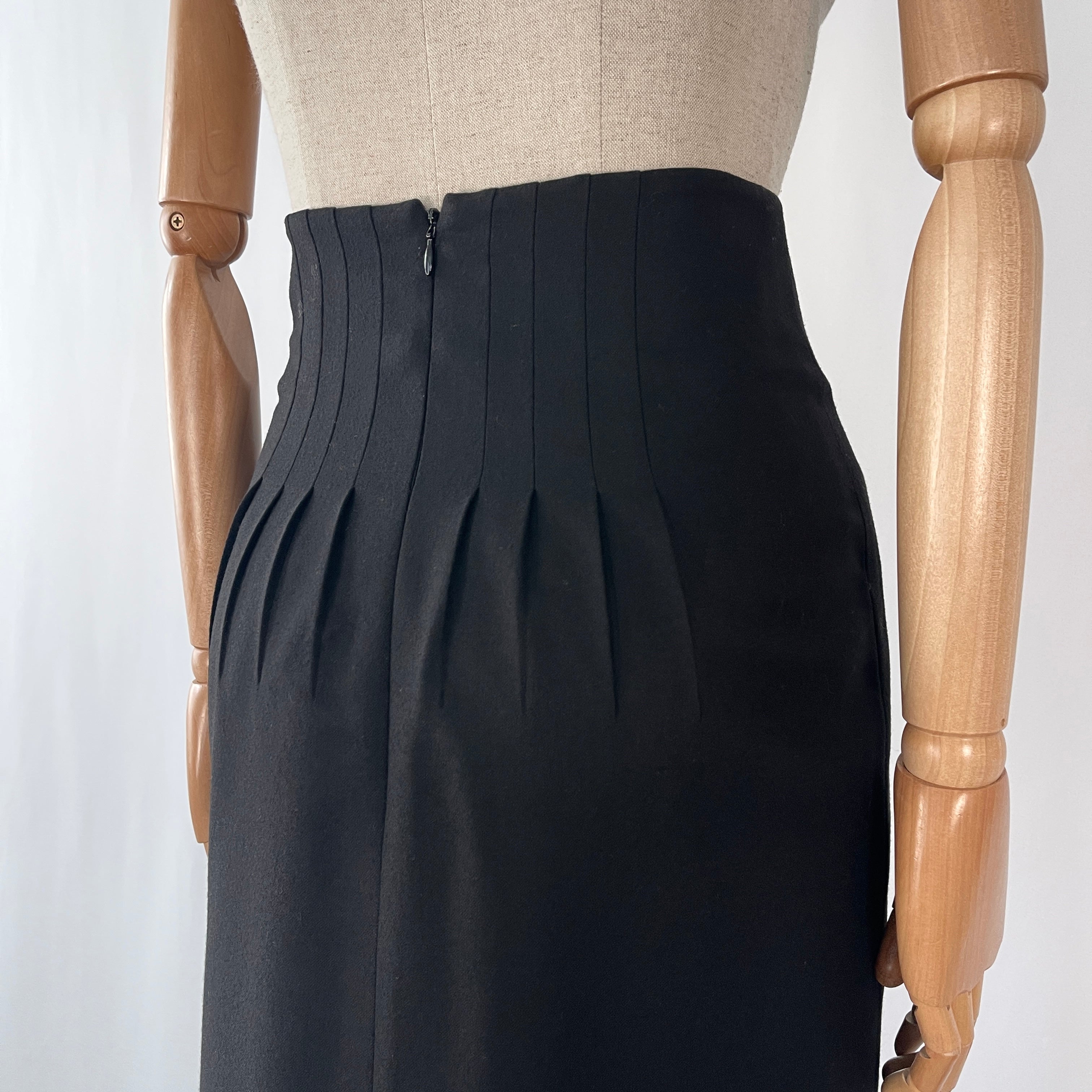 AKRIS Wool Skirt
