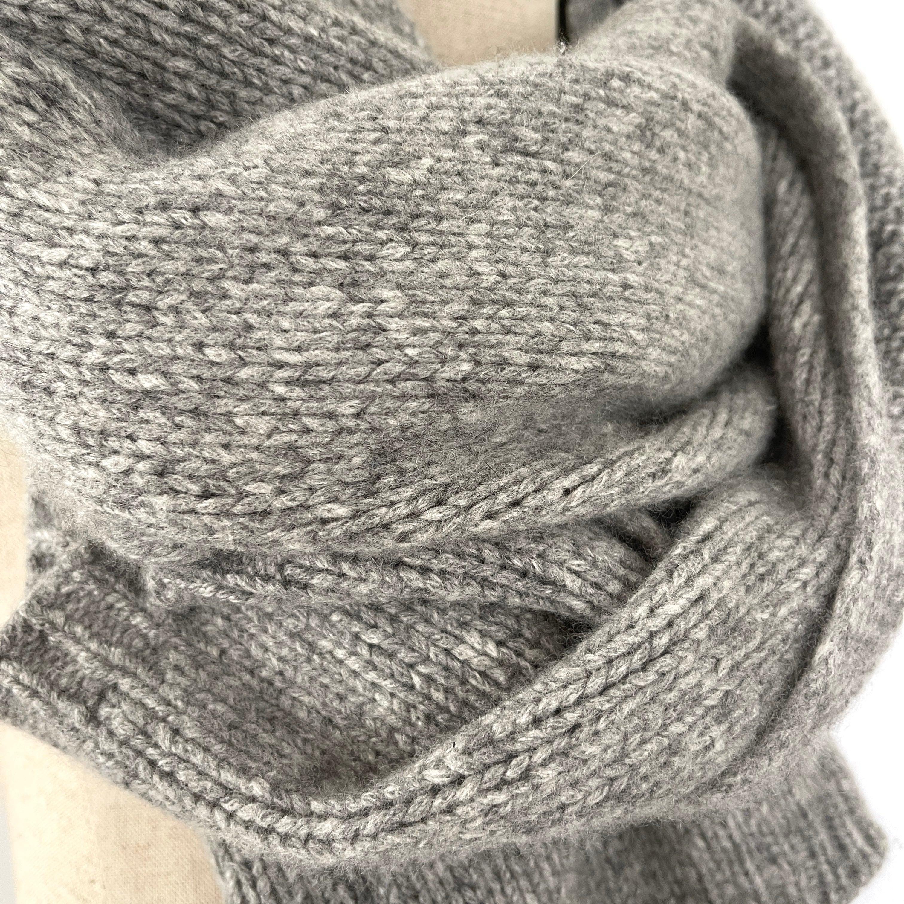 IRIS V ARMIN Cashmere Scarf