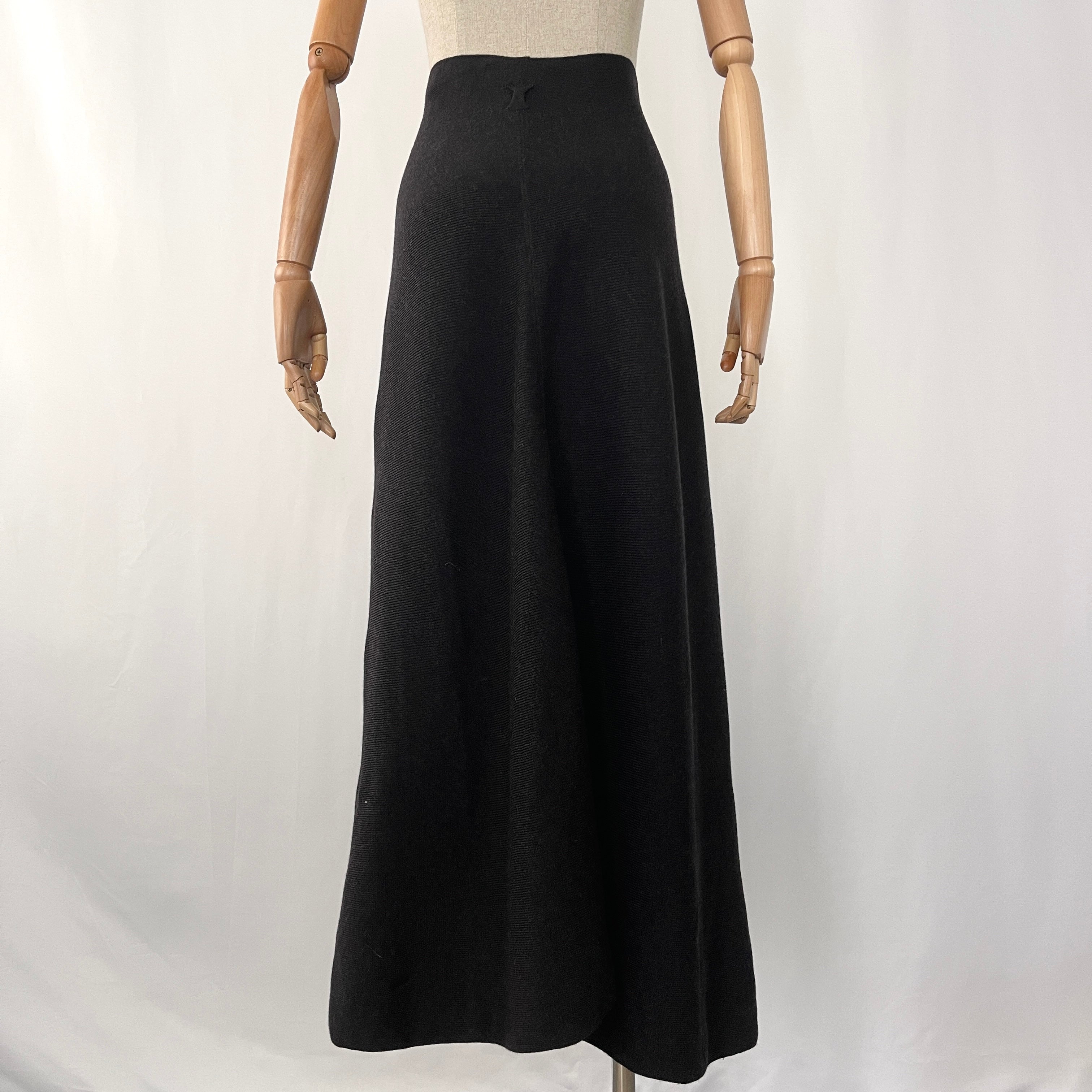 HANNES ROETHER New Wool Skirt