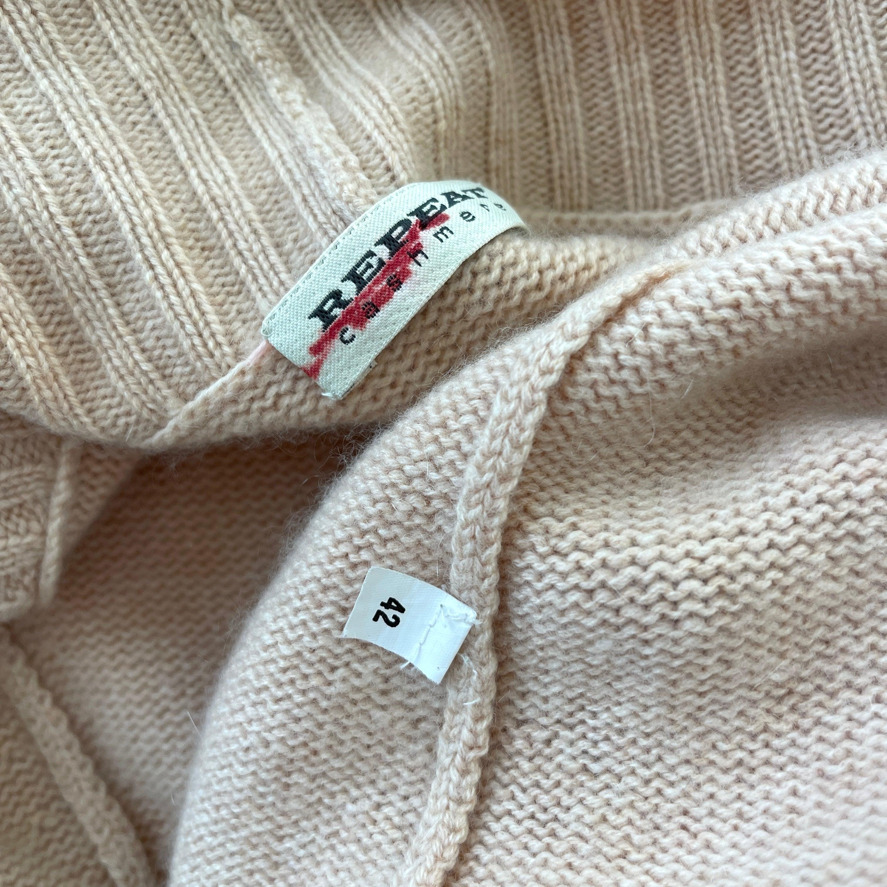 REPEAT New Cashmere Cardigan