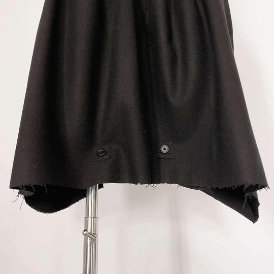 ALEKSANDR MANAMIS - ALEKSANDR MANAMIS Skirt-Shorts - AVVIIVVA.COM