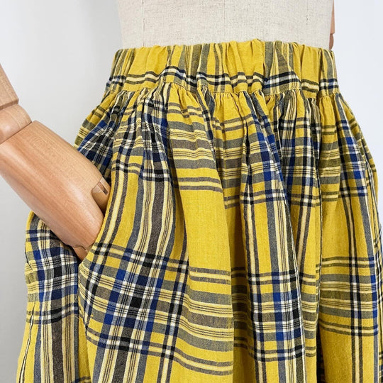 APUNTOB - APUNTOB Skirt - AVVIIVVA.COM