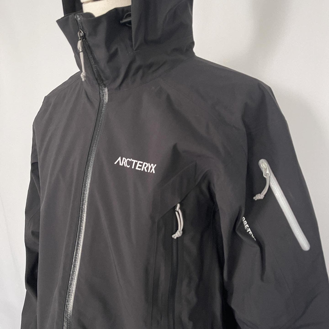 ARCTERYX - ARCTERYX Gore-Tex Jacket - AVVIIVVA.COM