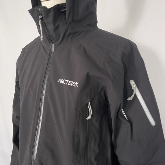 ARCTERYX - ARCTERYX Gore-Tex Jacket - AVVIIVVA.COM