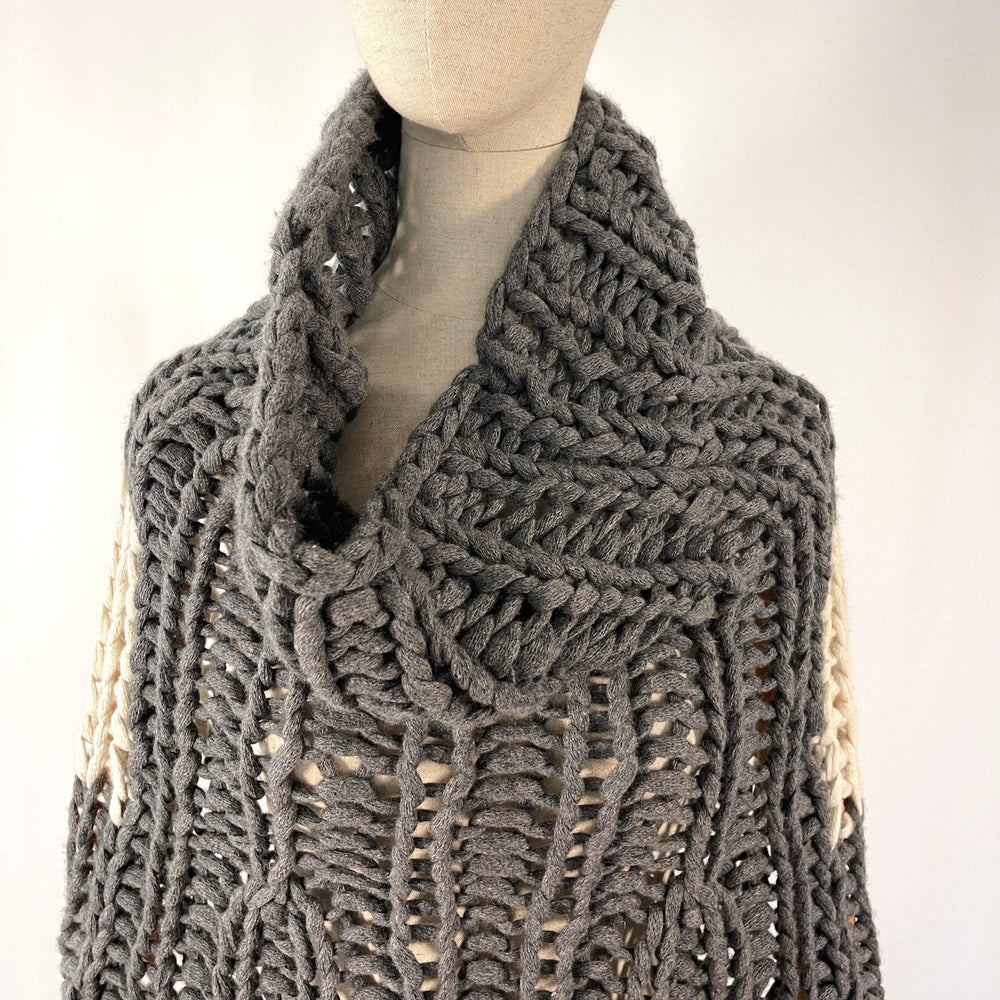 AVIU - AVIU Cashmere Cape - AVVIIVVA.COM