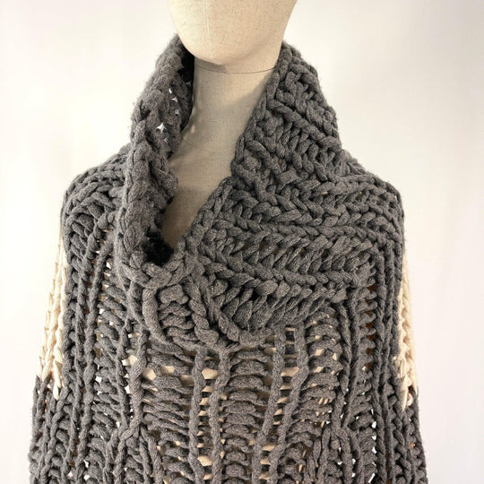 AVIU - AVIU Cashmere Cape - AVVIIVVA.COM