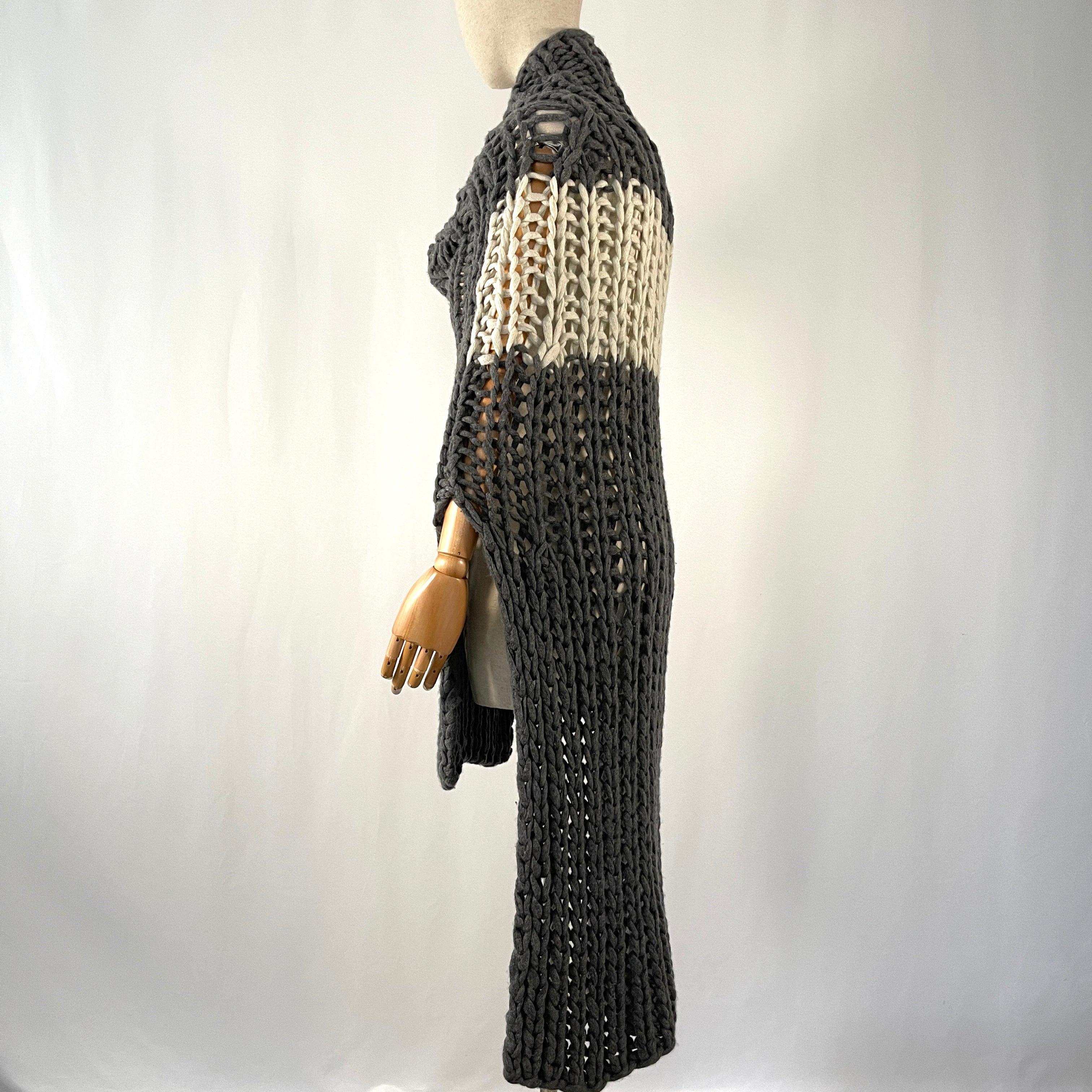 AVIU - AVIU Cashmere Cape - AVVIIVVA.COM