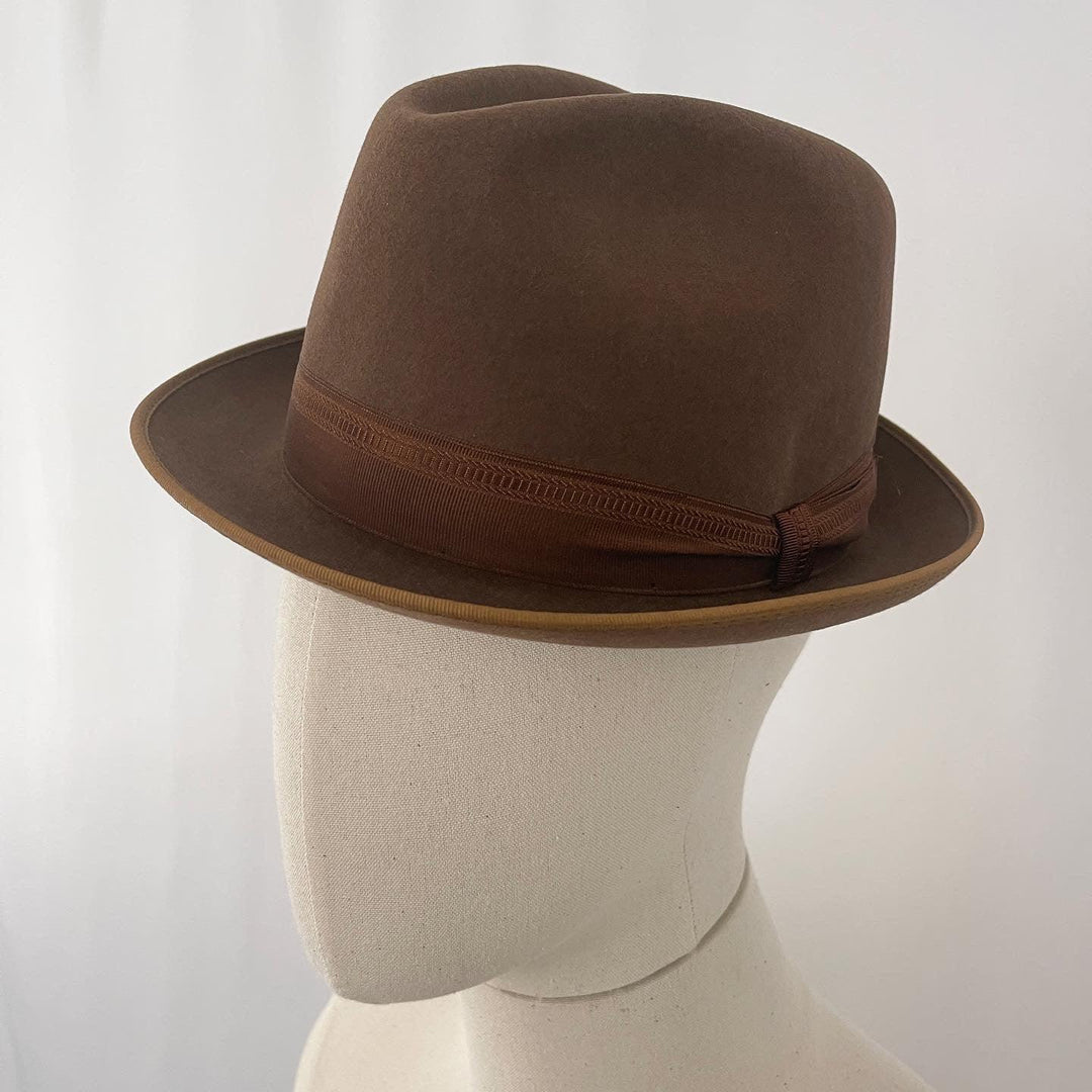 ELEGANCE - ELEGANCE Vintage Hat - AVVIIVVA.COM