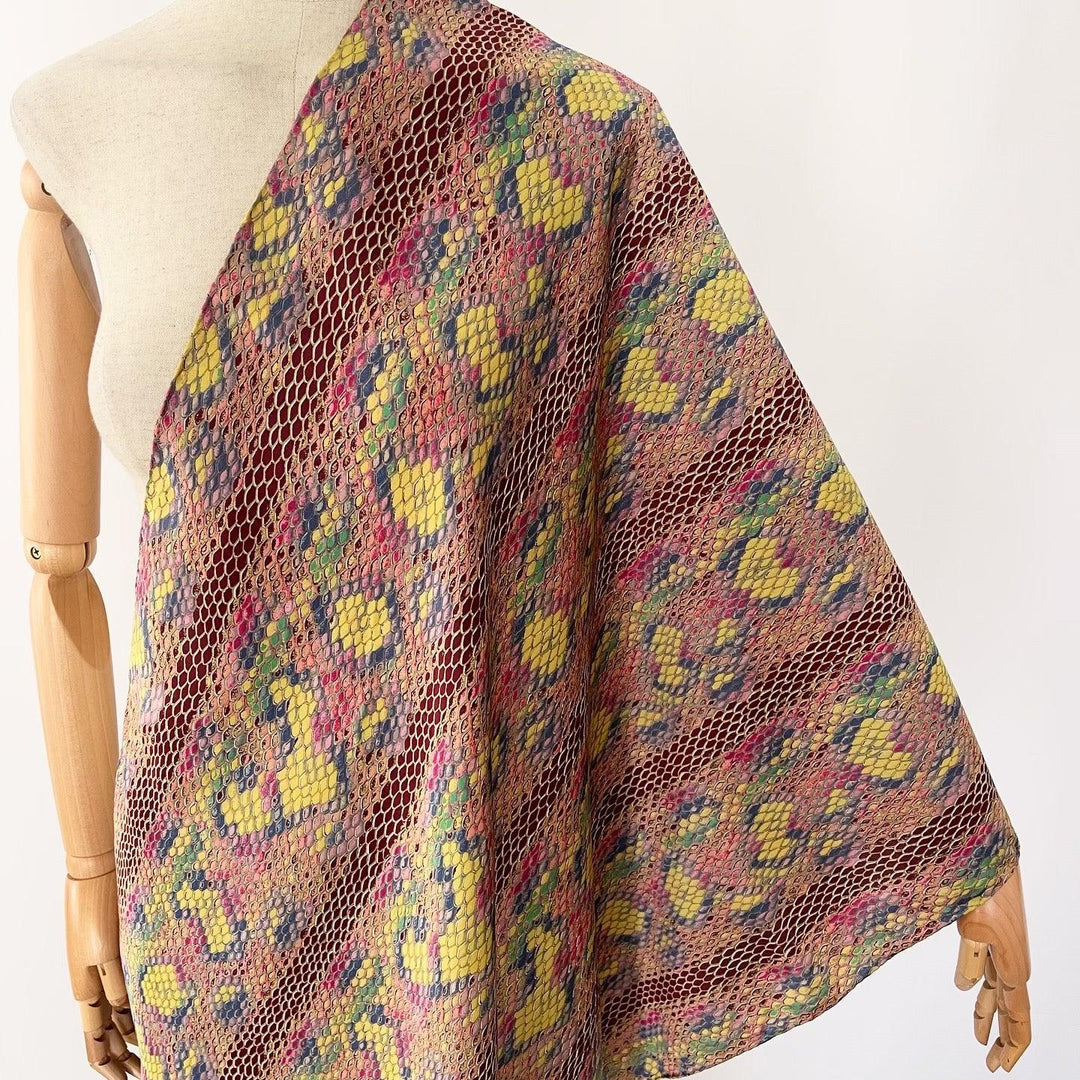 FABRIC FRONTLINE - FABRIC FRONTLINE New Silk Scarf - AVVIIVVA.COM