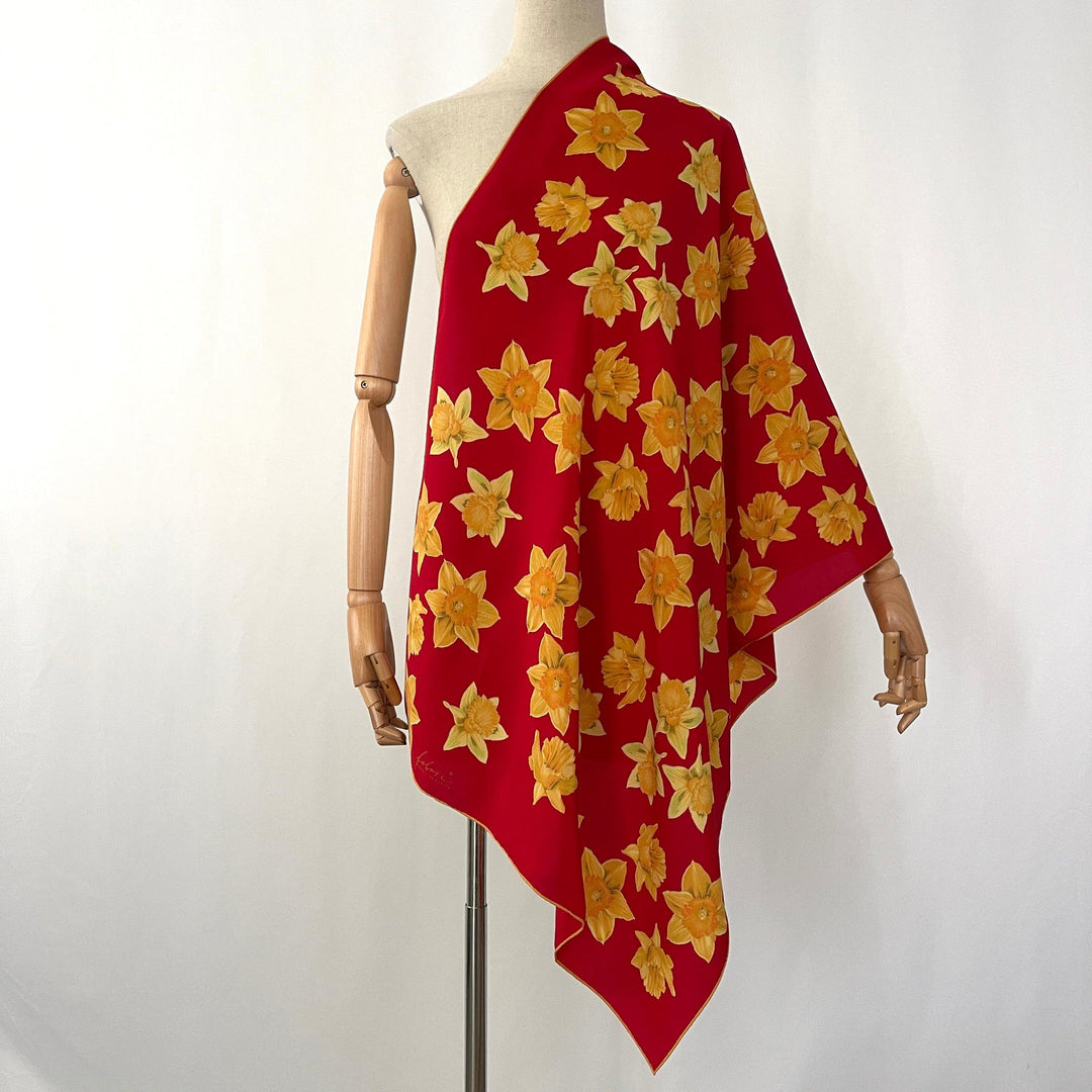 FABRIC FRONTLINE - FABRIC FRONTLINE Silk Scarf - AVVIIVVA.COM
