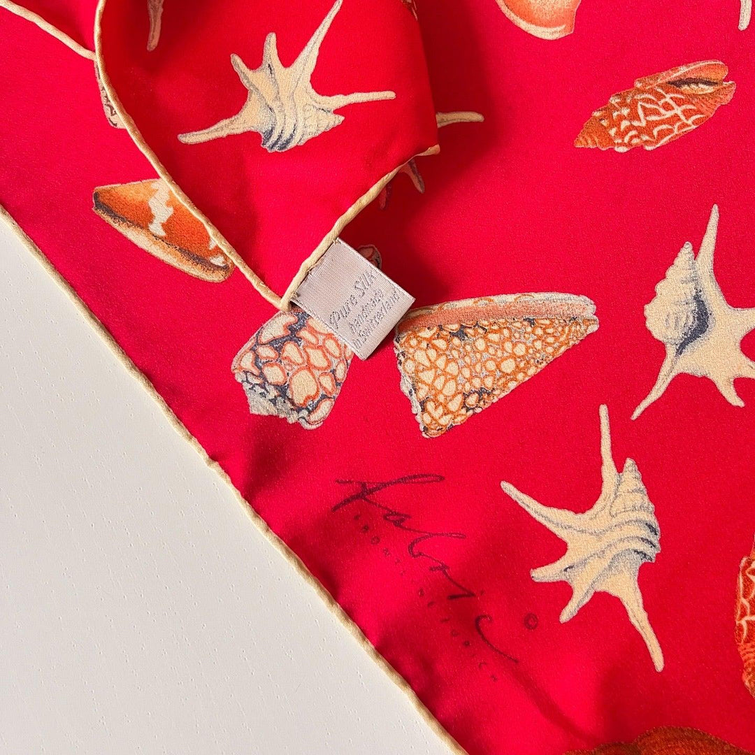 FABRIC FRONTLINE - FABRIC FRONTLINE Silk Scarf - AVVIIVVA.COM