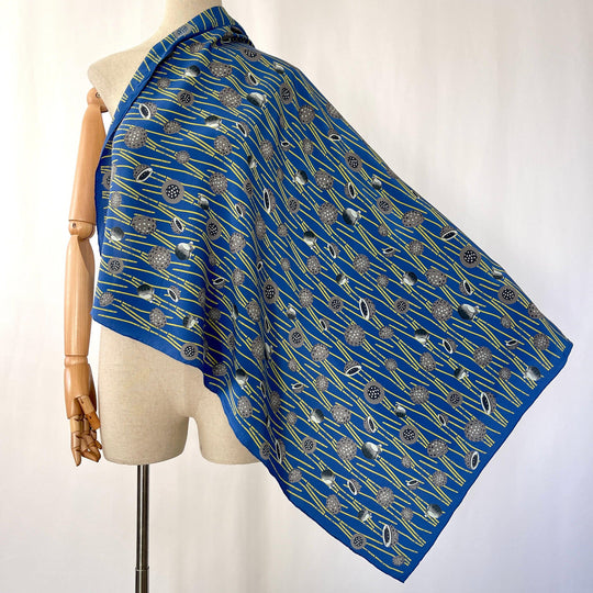 FABRIC FRONTLINE - FABRIC FRONTLINE Silk Scarf - AVVIIVVA.COM