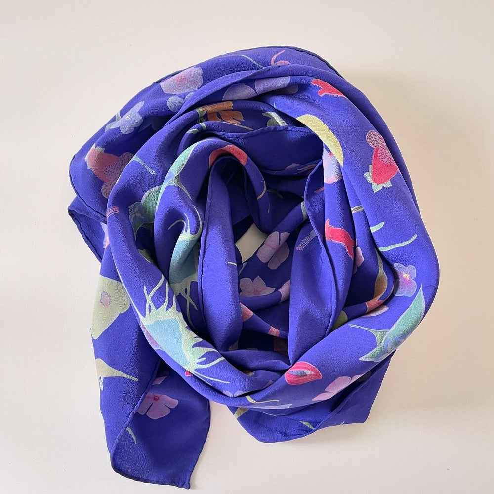 FABRIC FRONTLINE - FABRIC FRONTLINE Silk Scarf - AVVIIVVA.COM