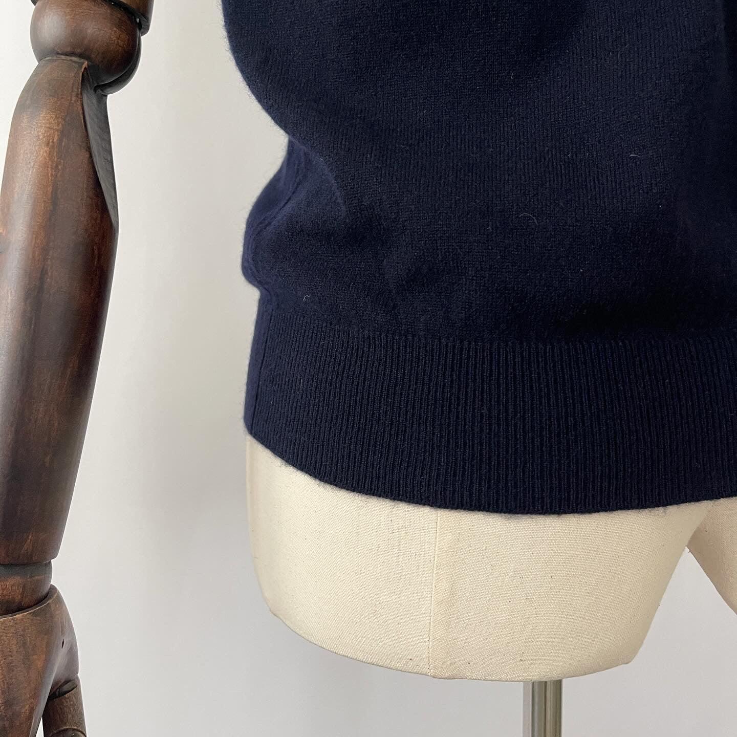 FERU - FERU Cashmere Vest - AVVIIVVA.COM