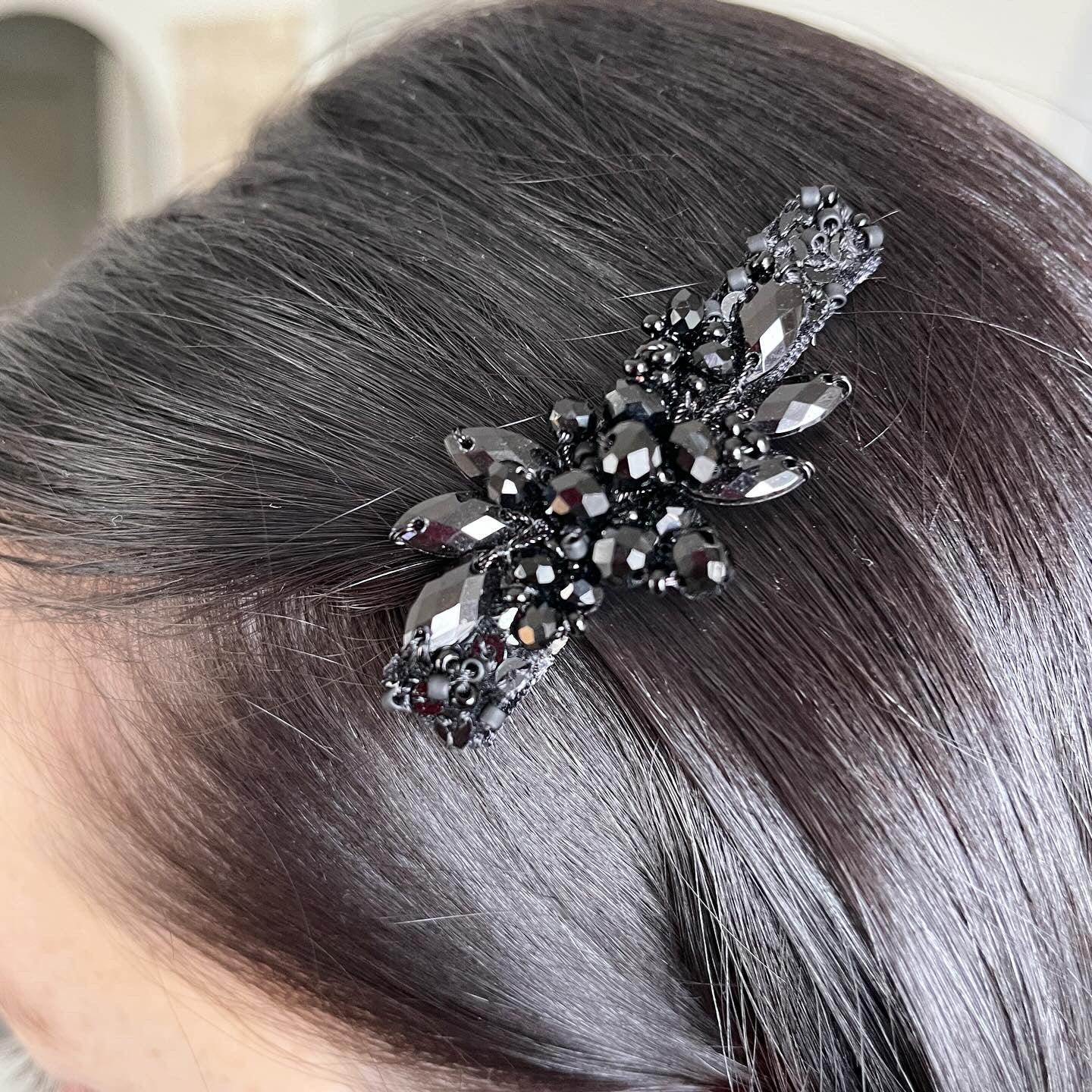 HAND MADE Hair Clip - HAND MADE Hair Clip - AVVIIVVA.COM