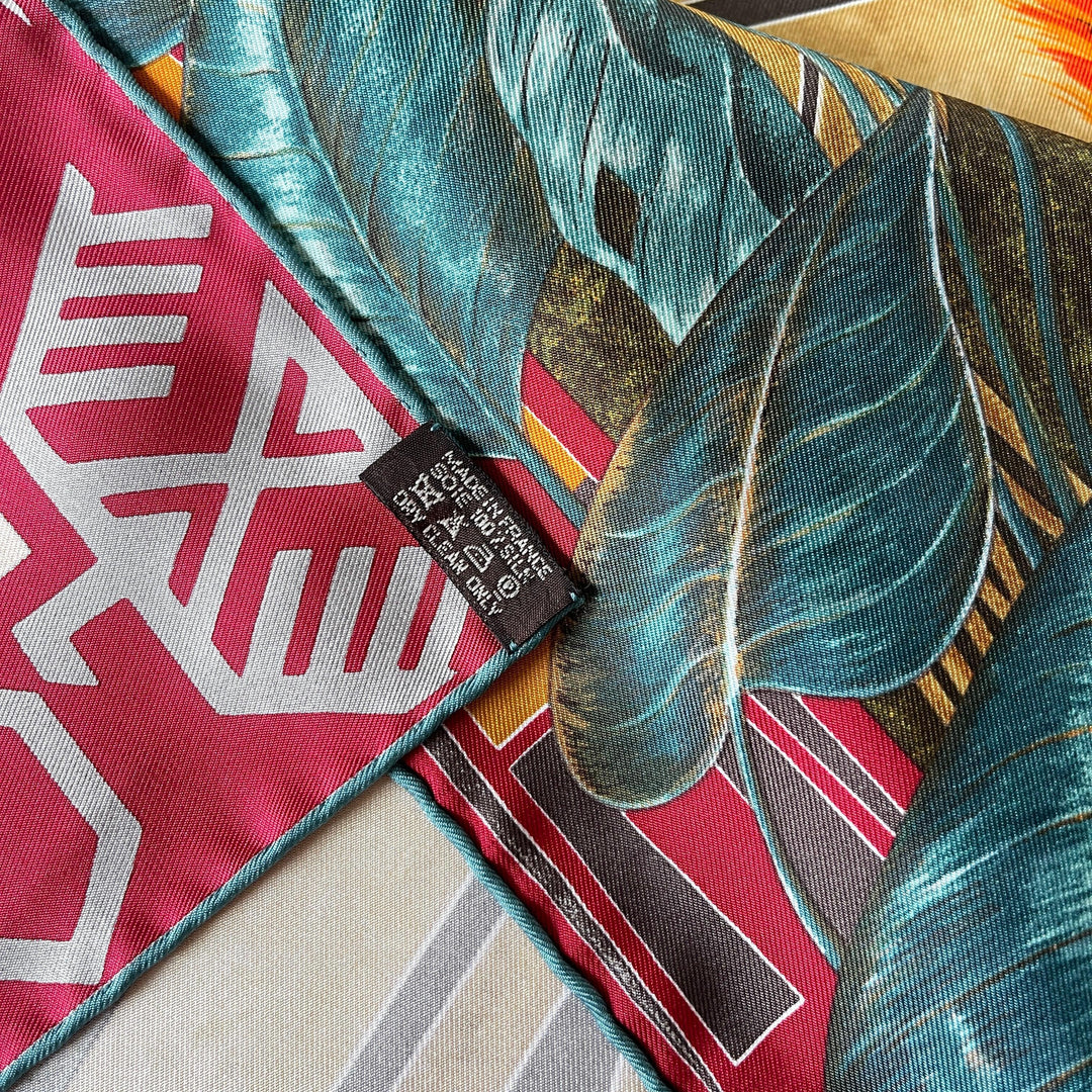 HERMES - HERMES WA'KO NI New Silk Scarf - AVVIIVVA.COM